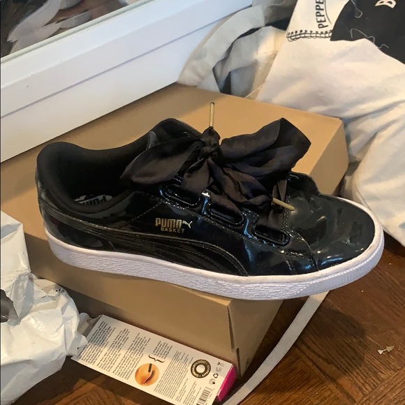 puma basket heart patent sneakers - Picture 5 of 5